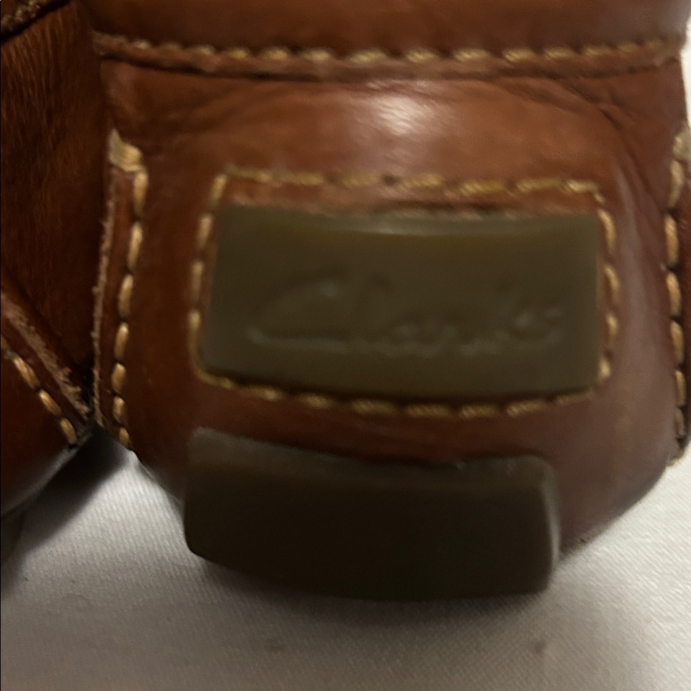 Clarks Brown Leather Loafers. size 7.5 - Picture 6 of 8